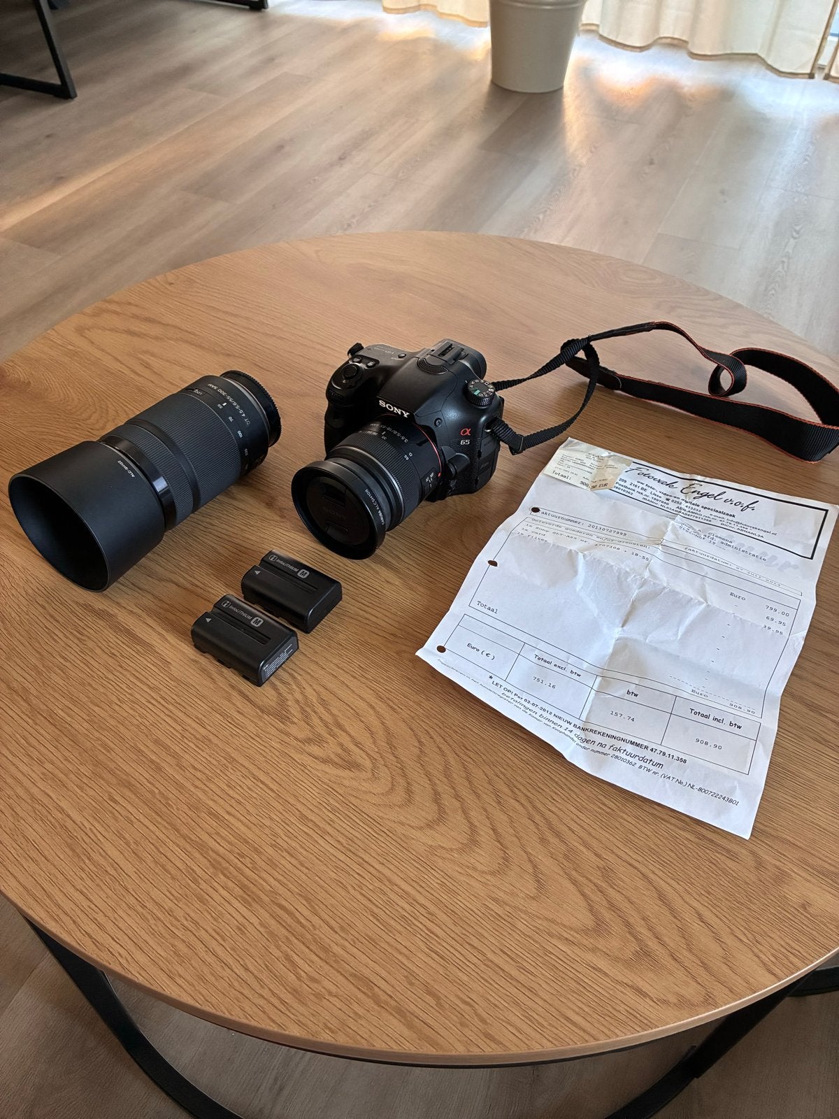 Sony Alpha A65 Spiegelreflexcamera met 2 lenzen en 2 accu's, Spiegelreflex, Ophalen of Verzenden, Zo goed als nieuw, Sony