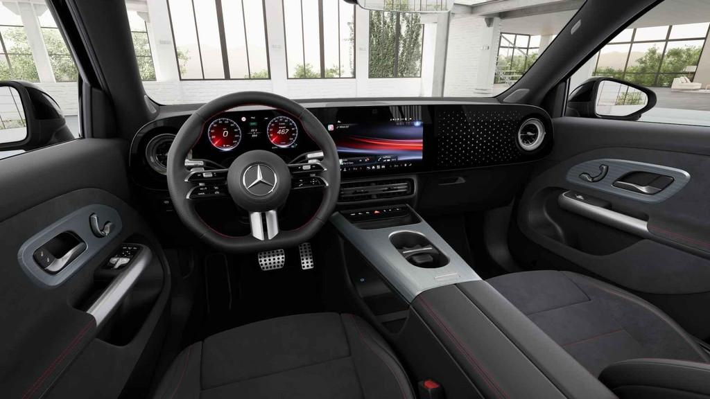 Mercedes-Benz GLB electric 250+ Business Solution AMG 85.5 k, Auto's, Mercedes-Benz, Achterwielaandrijving, Zwart, 607 km, Nieuw