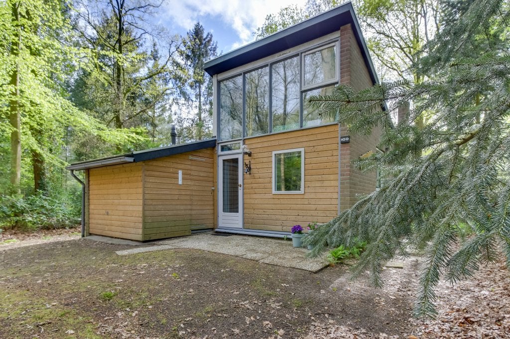 De Hongerige Wolf 100 te Stegeren, 40 m², 2 slaapkamers, Overijssel, Bungalow