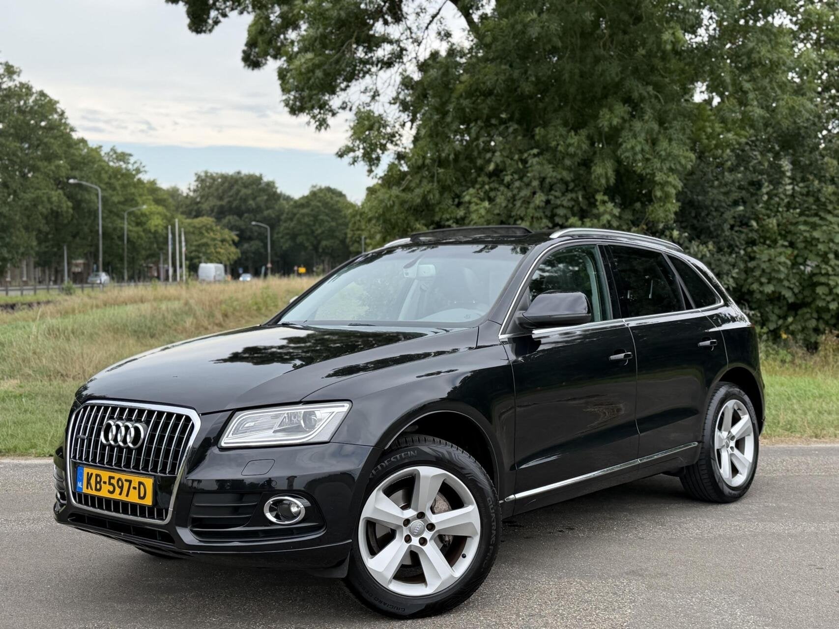 Audi Q5 2.0 TFSI quattro S Edition Facelift / Led / Pano, Auto's, Audi, 4 cilinders, Zwart, Bedrijf, Vierwielaandrijving