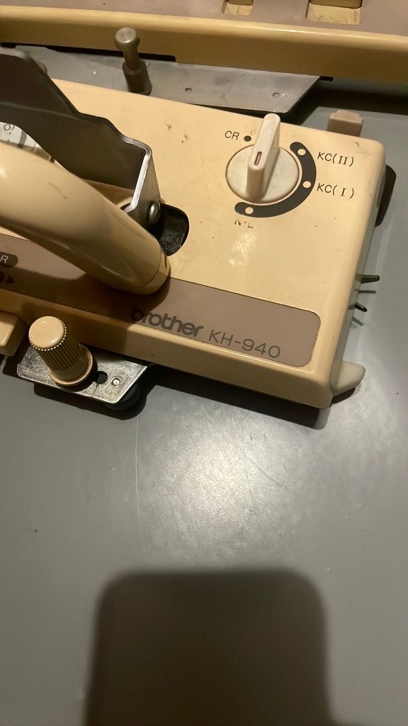 BROTHER KH-940 BREIMACHINE (verkoop ook KR-850), Hobby en Vrije tijd, Ophalen, Gebruikt, Breien, Machine