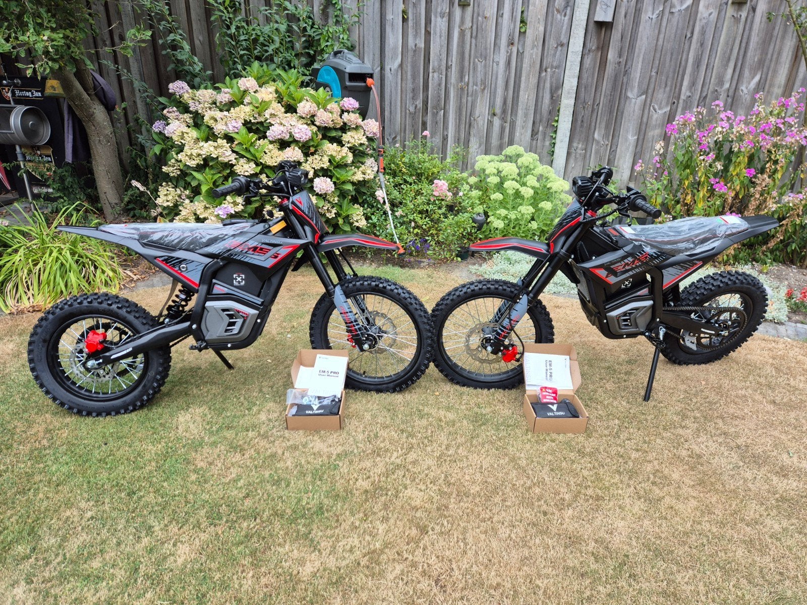 valtinsu EM5 PRO crossmotor 2026, Fietsen en Brommers, Ophalen, Overige merken