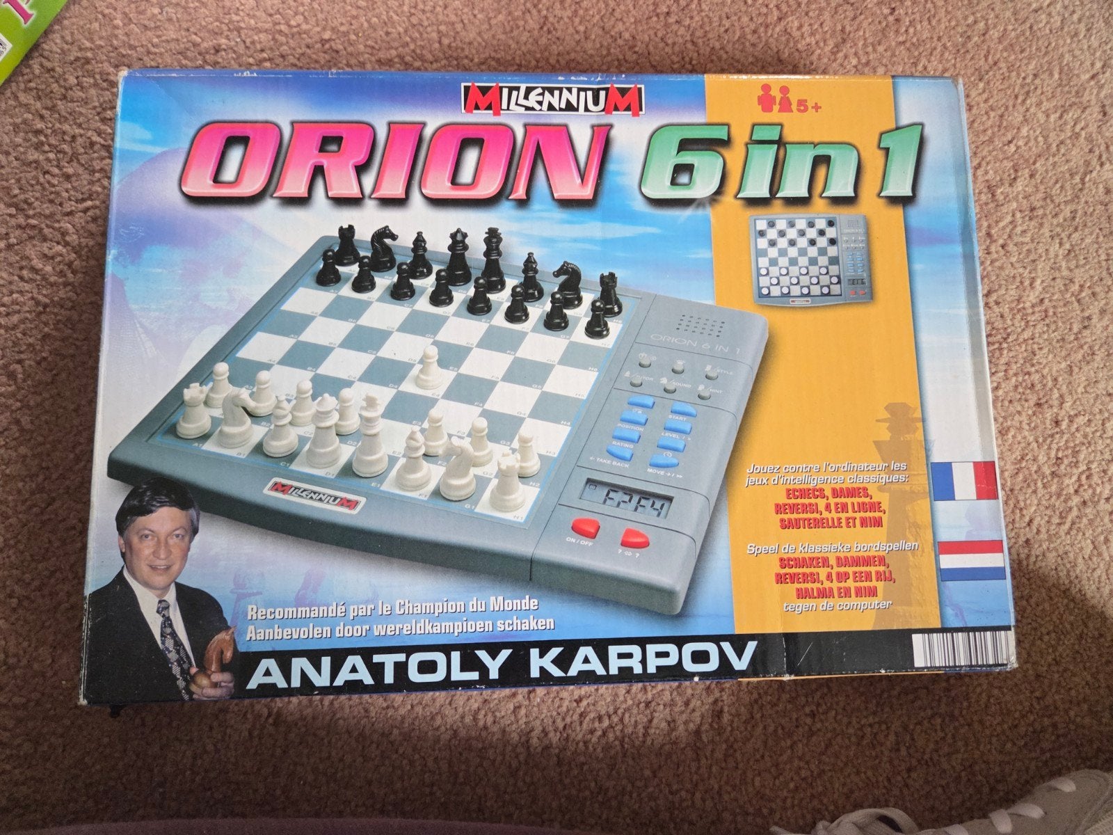 Millennium Orion 6-in-1 Schaken & Dammen, Hobby en Vrije tijd, Gezelschapsspellen | Bordspellen, Een of twee spelers, Ophalen of Verzenden