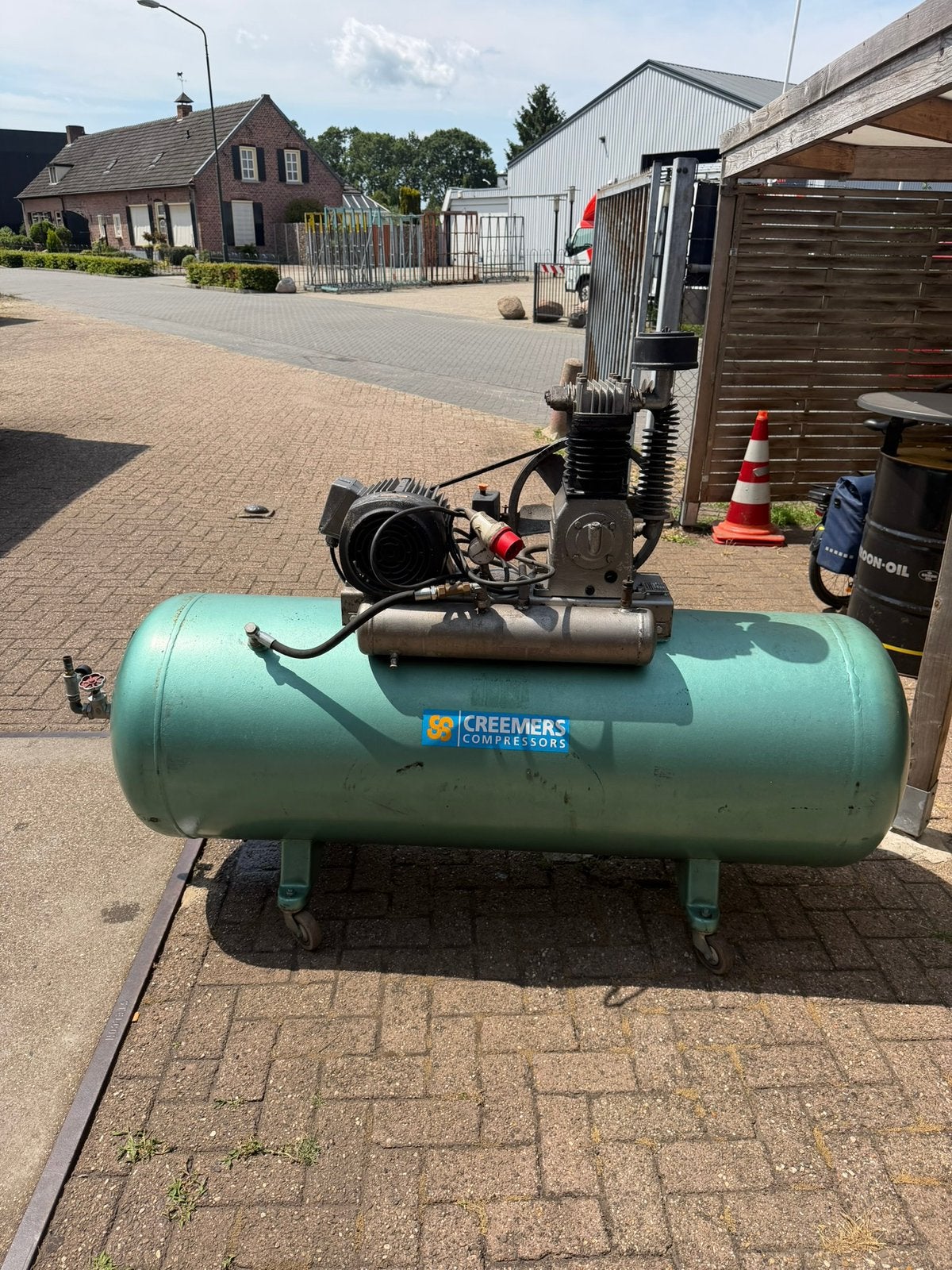 Creemers compressor 500 liter, Doe-het-zelf en Verbouw, Compressors, 100 liter of meer, Ophalen, Zo goed als nieuw, 10 bar of meer