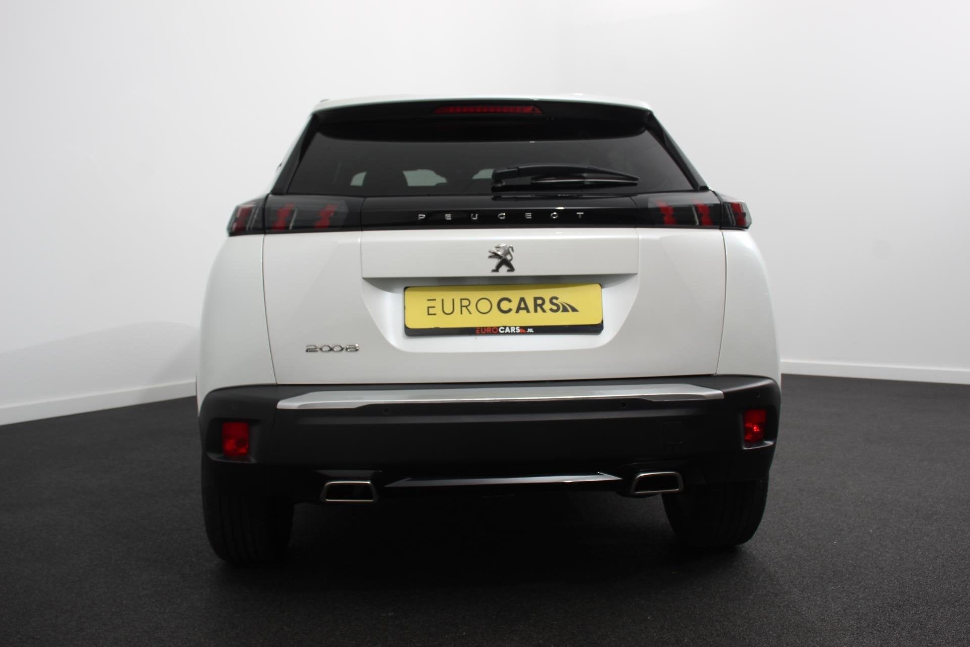 Peugeot 2008 1.2 PureTech 130pk Automaat Allure Navigatie Cl, Auto's, Gebruikt, Euro 6, 1199 cc, Leder en Stof
