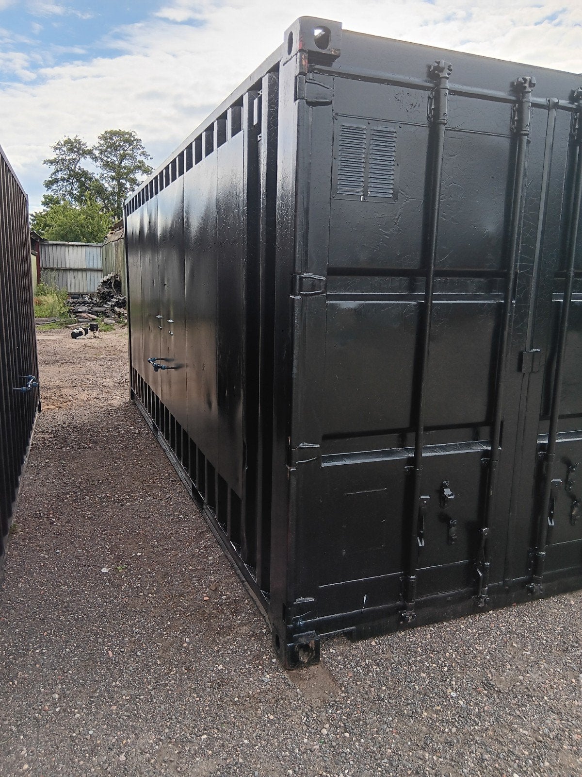Te koop /te huur een paardenstalcontainer., Stalling, 2 of 3 paarden of pony's
