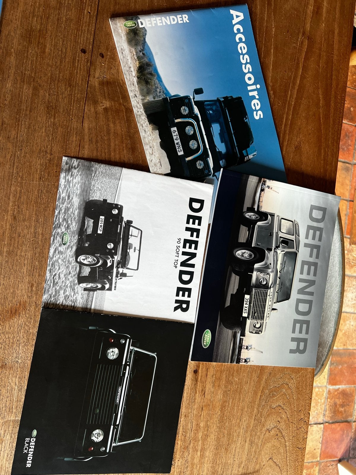 Land Rover Collectie: DVD, Boekwerkje G4, Folders, Prijslijs, Verzenden, Gelezen, Overige merken