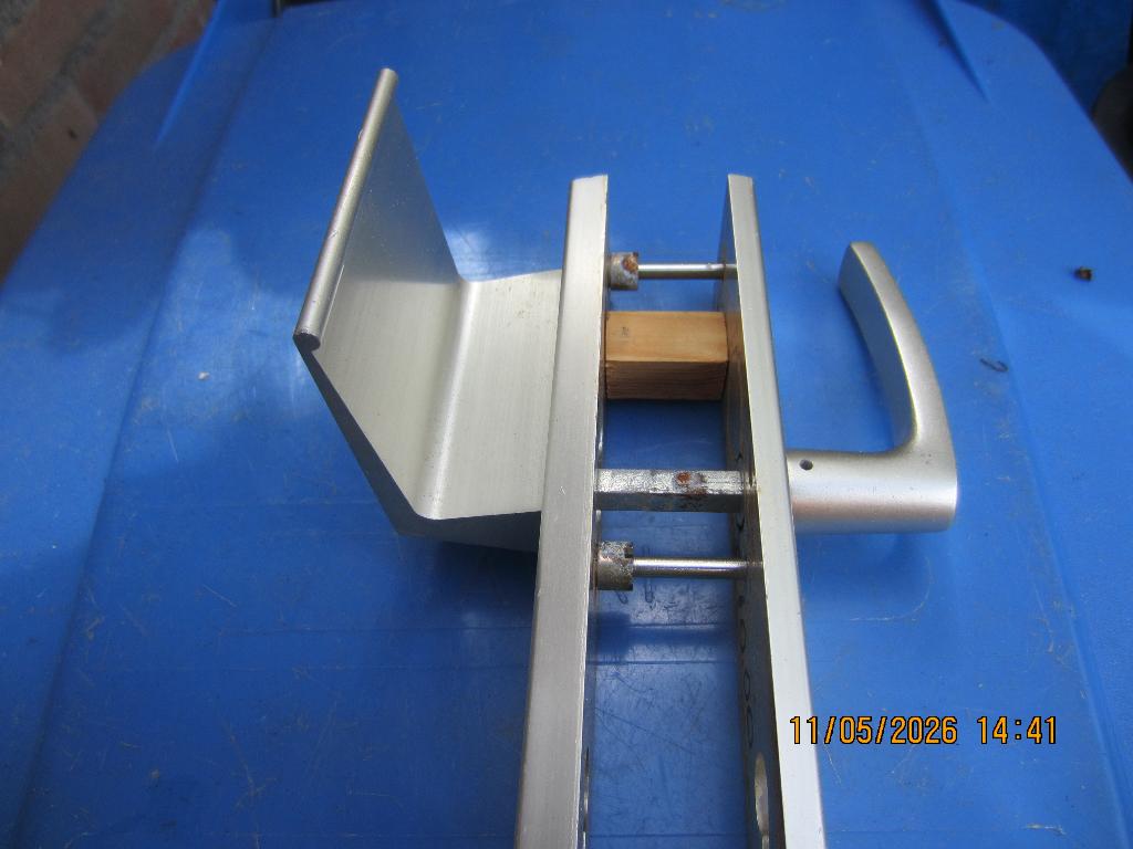 DEUR SLUITING, Ophalen, Gebruikt, 120 cm of meer, Buitendeur
