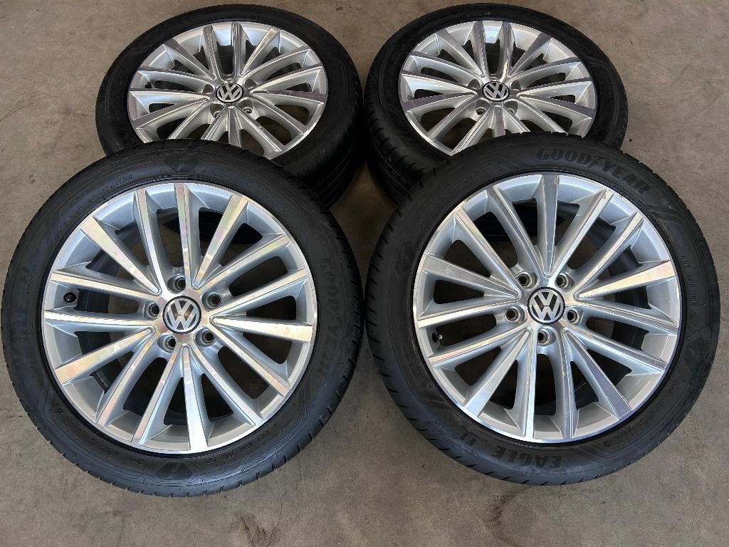 17 Queensland velgen + zomerbanden Volkswagen Golf, Auto-onderdelen, Gebruikt, Banden en Velgen, 17 inch, Ophalen of Verzenden
