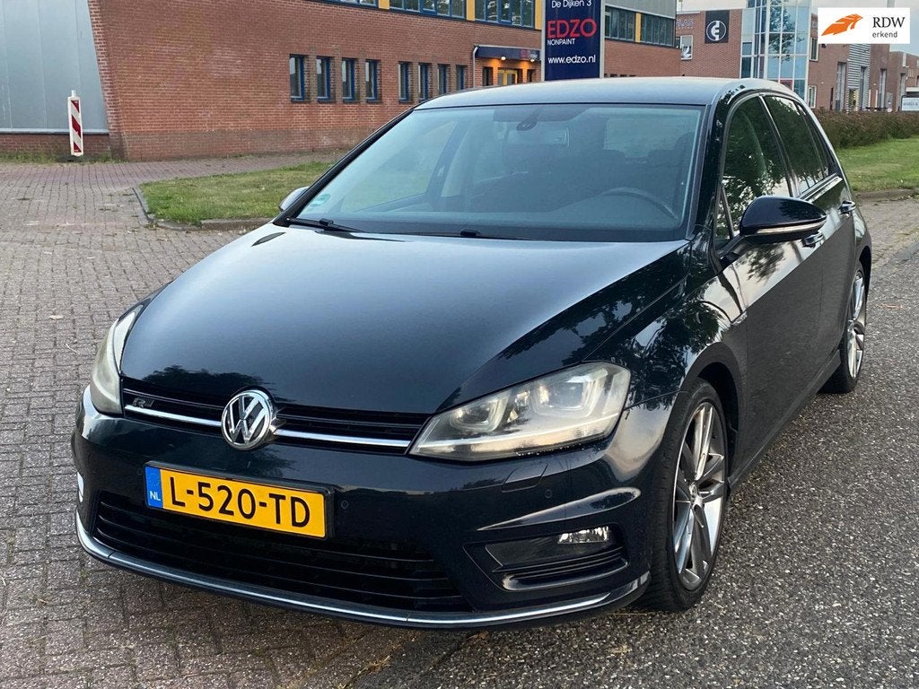 Volkswagen Golf 1.4 TSI Highline R-Line 5-Drs Automaat ECC A, Euro 5, Stof, Gebruikt, Zwart
