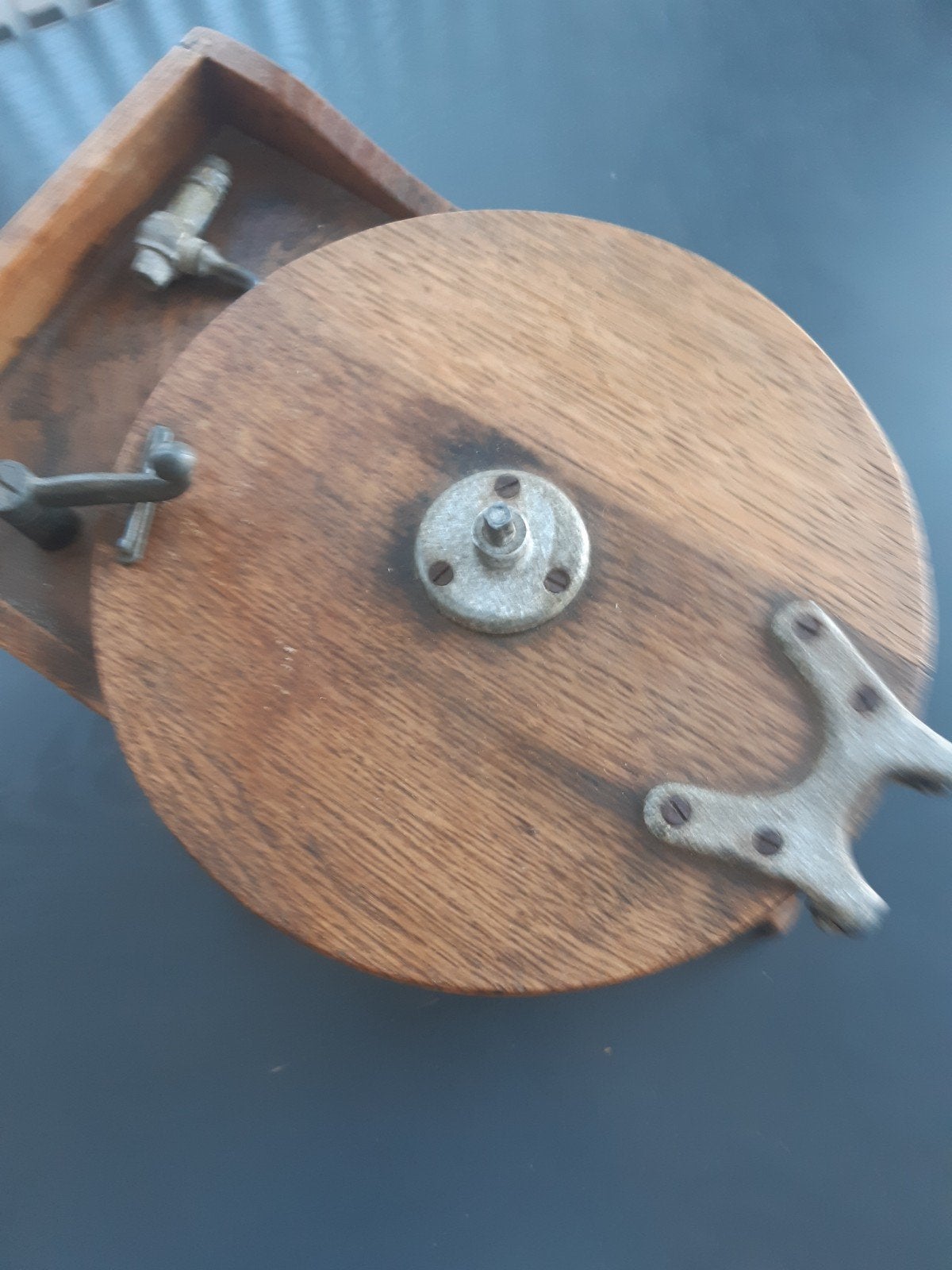 brocant eikenhouten schaalmodel wasmachine, Antiek en Kunst, Ophalen of Verzenden