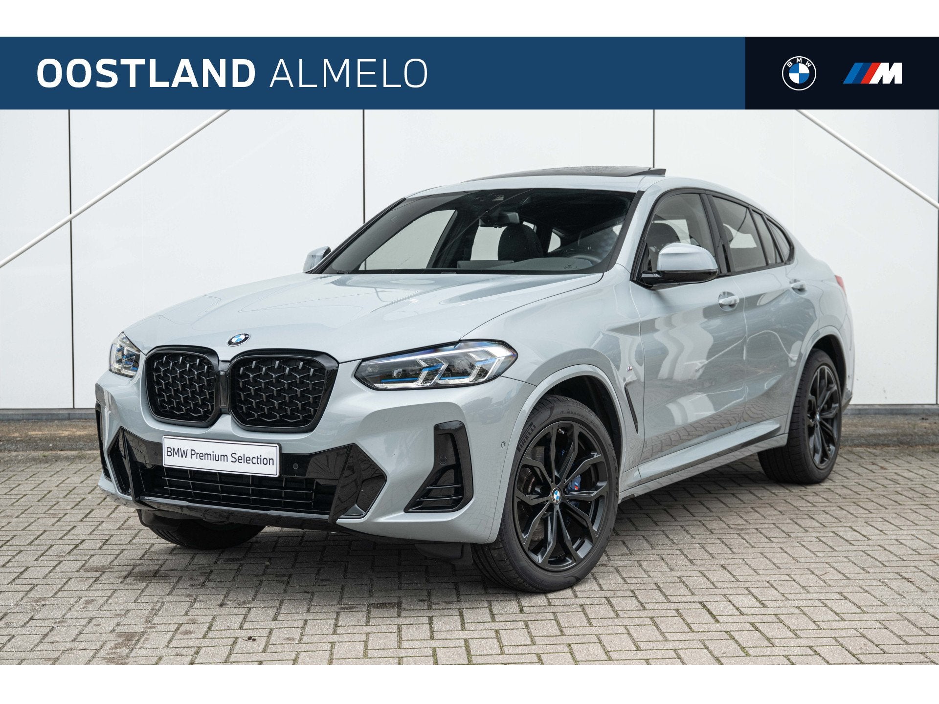BMW X4 xDrive30i High Executive M Sport Automaat / Panoramad, Auto's, Gebruikt, Euro 6, 4 cilinders, 1790 kg