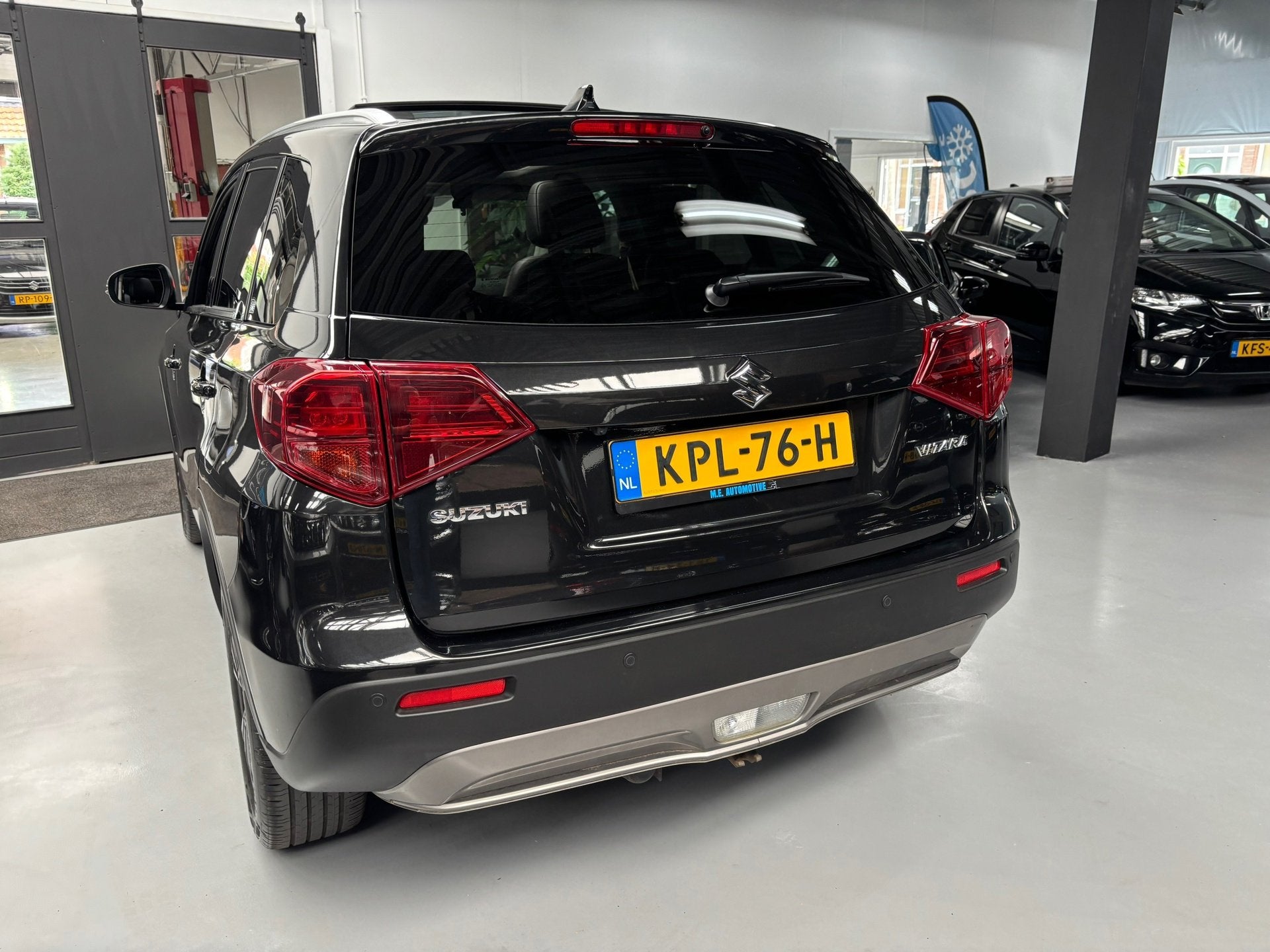 Foto 6 van Suzuki VITARA 1.0 Boosterjet Stijl