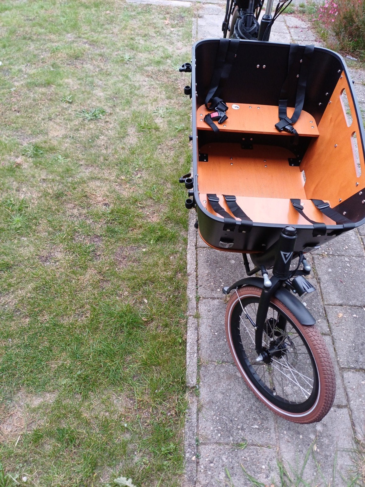 Foto 3 van Vogue Carry 2  elektrische bakfiets