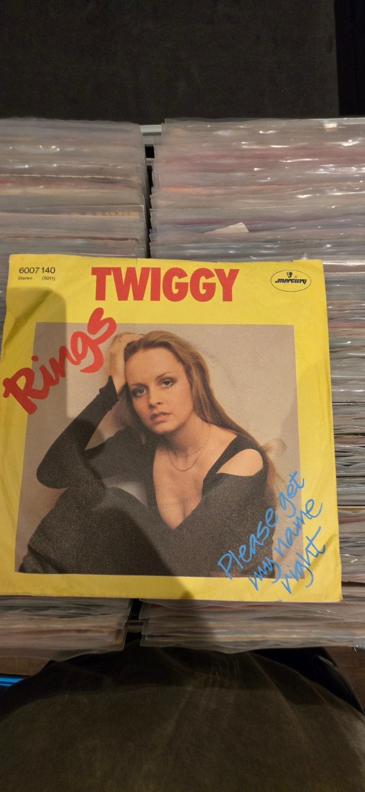 Twiggy - Rings / Please Get My Name Right (7 inch vinyl), Ophalen, Gebruikt, 7 inch, Pop