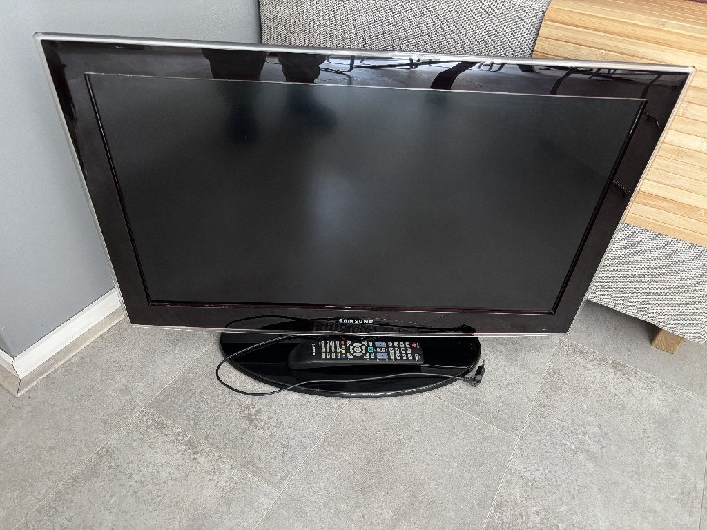 Samsung 32 inch LCD TV – LE32D450 – incl. afstandsbediening, Ophalen, Gebruikt, 50 Hz, 80 tot 100 cm