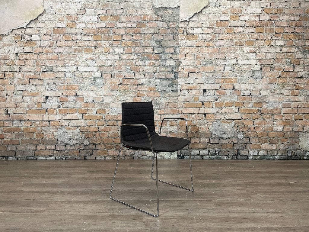 Arper Catifa 46 arm – Patroon | Lievore Altherr Molina, Ophalen, Design, Zo goed als nieuw, Stof