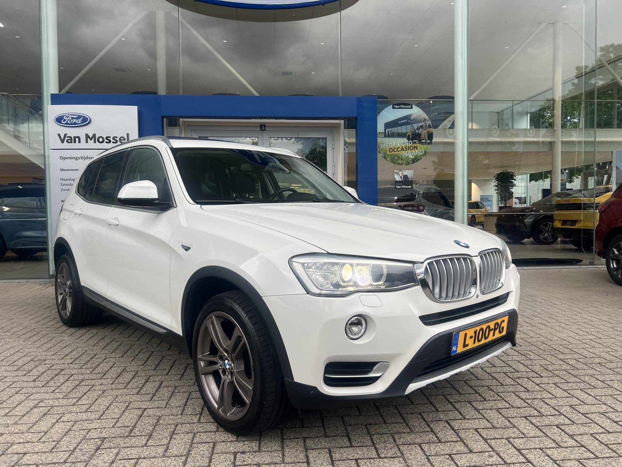 BMW X3 xDrive28i Centennial High Executive | Head-up | Panor, Auto's, BMW, Automaat, 12 maanden, Gebruikt, 4 cilinders