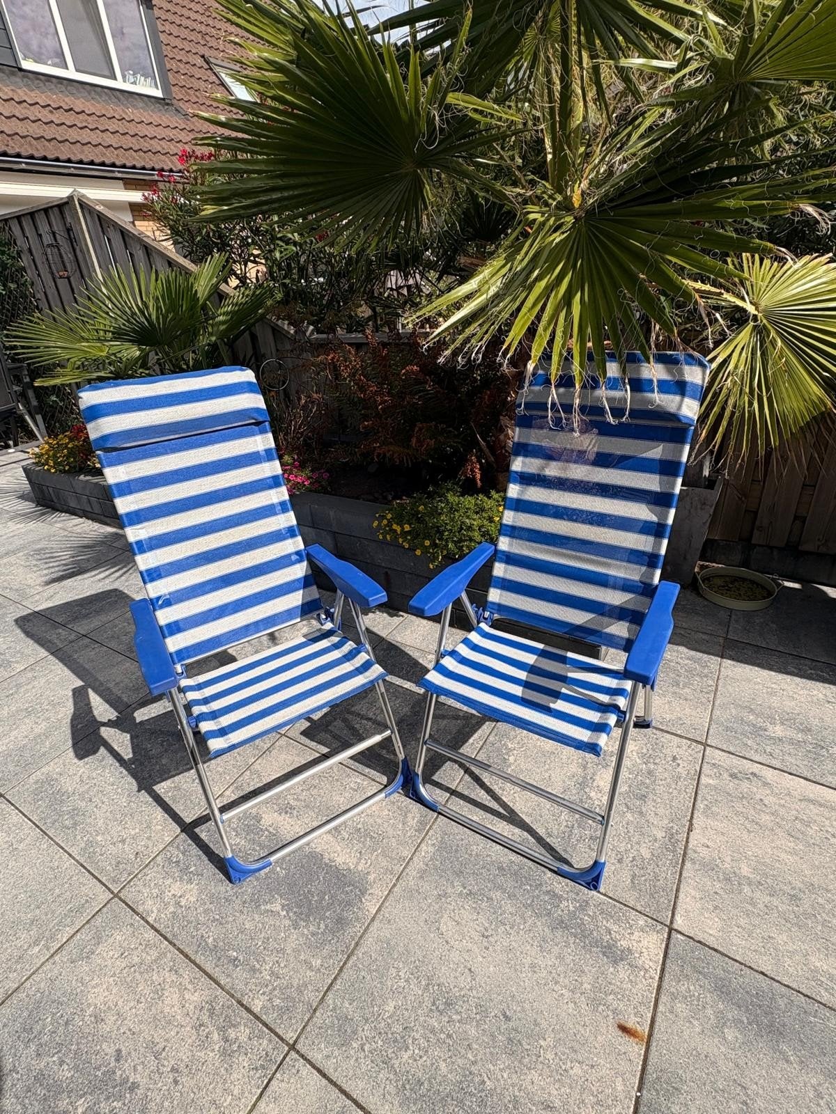 2x Blauw-wit gestreepte stoelen, inklapbaar, Ophalen of Verzenden, Gebruikt