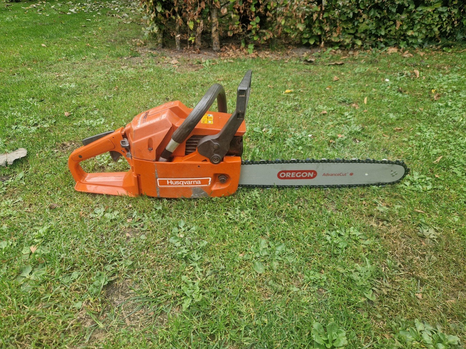 ketingzaag husqvarna 242, Ophalen of Verzenden