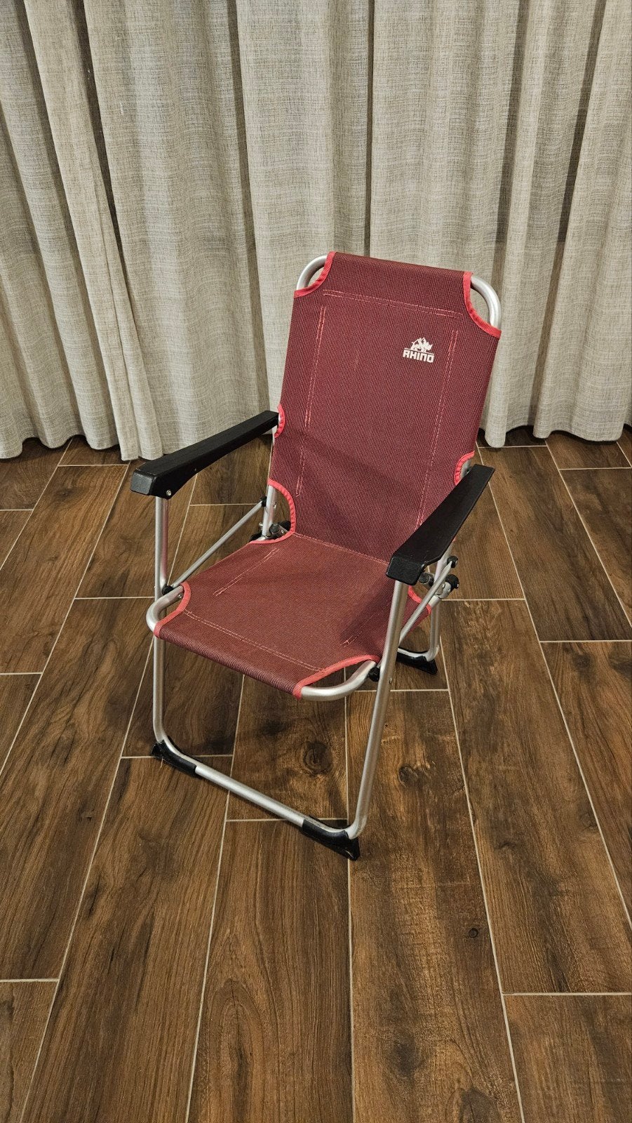Happy Rhino Campingstoel Kind Roze - Compact & Comfortabel, Ophalen, Gebruikt, Campingstoel