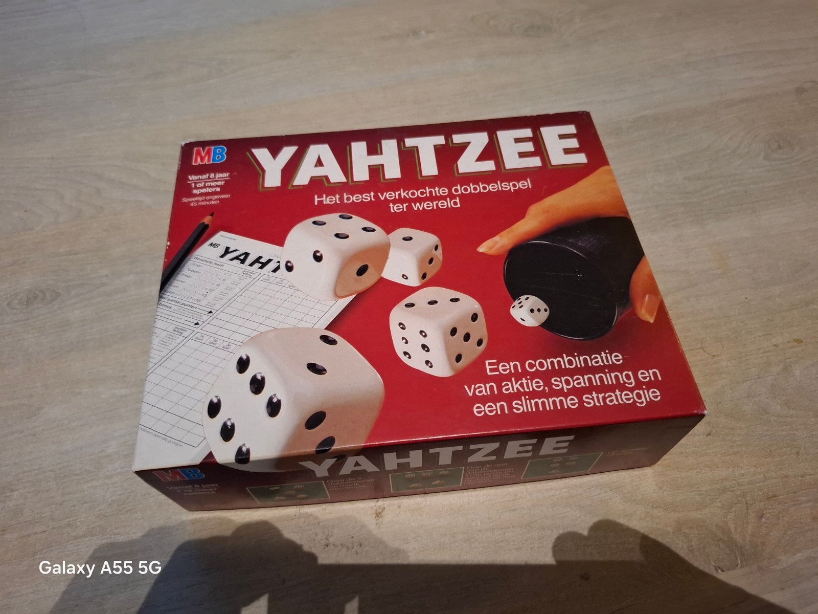 Yahtzee dobbelspel - Het best verkochte dobbelspel, Consumentenservice@hasbro.nl, MB, Postbus 3000, 3800 DA Amersfoort, Ophalen of Verzenden