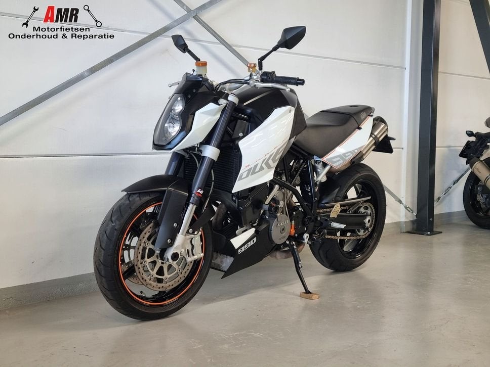 KTM 990 SUPER DUKE (bj 2008), 2 cilinders, KTM, Motorrijbewijs A, Bedrijf