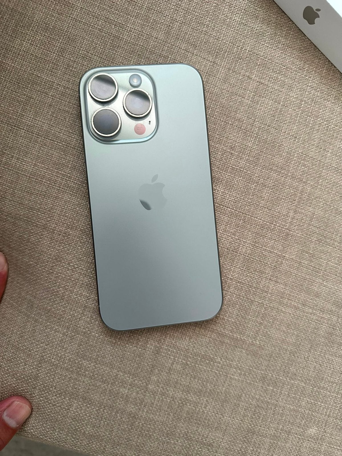 Apple iPhone 16 Pro 256 GB Titanium, Telecommunicatie, Mobiele telefoons | Apple iPhone, Nieuw, Ophalen of Verzenden, Zilver, 256 GB