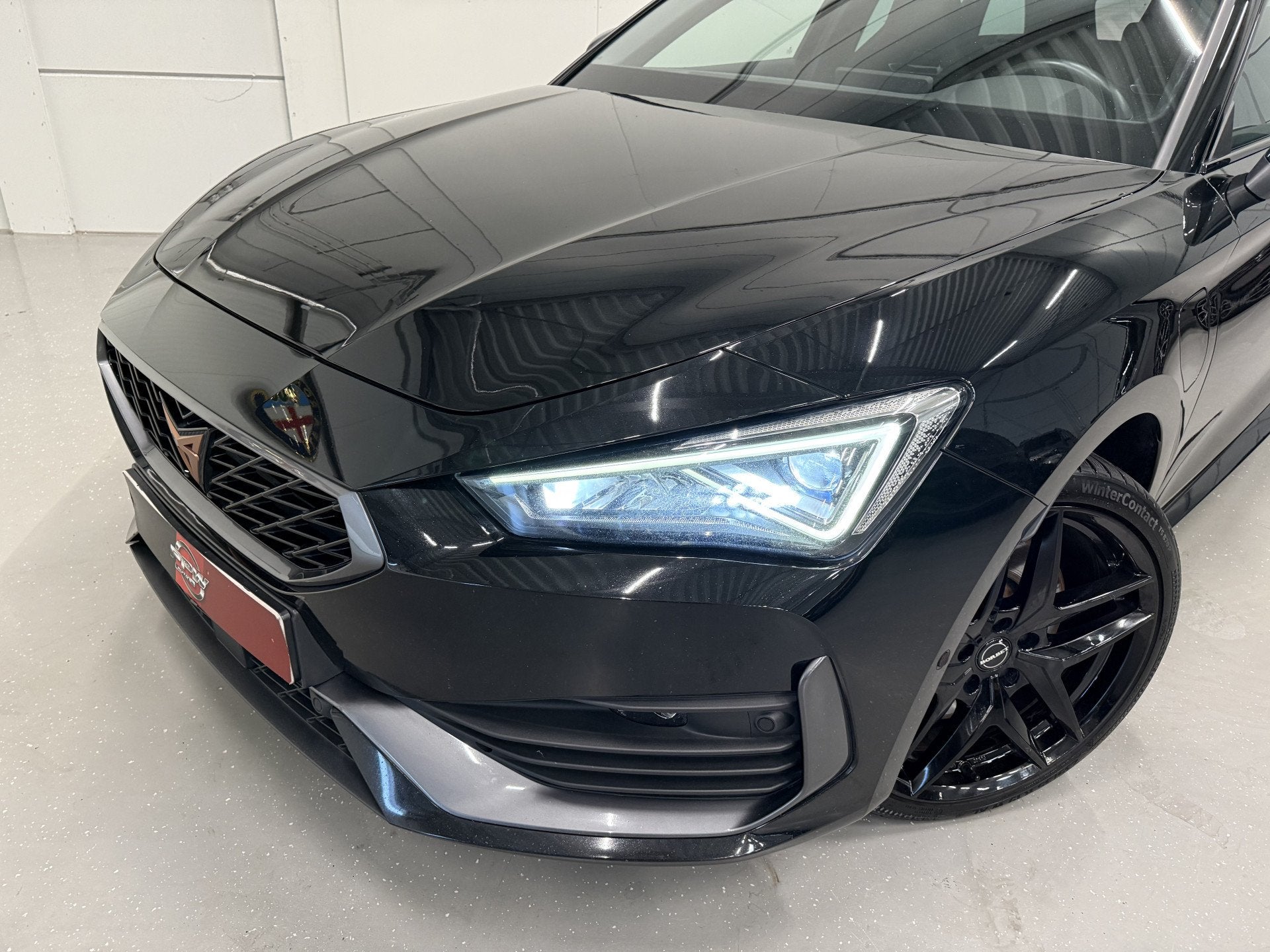 Cupra León