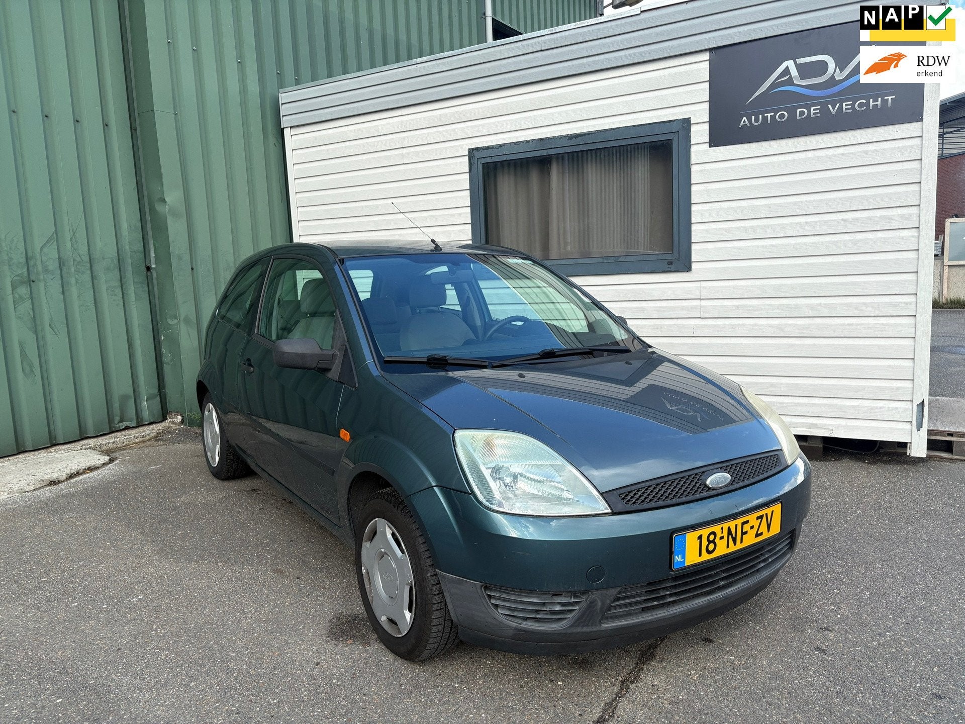 Ford Fiesta 1.25-16V Celebration - INRUIL VERKREGEN - ZO MEE, Voorwielaandrijving, 1242 cc, 4 cilinders, 995 kg