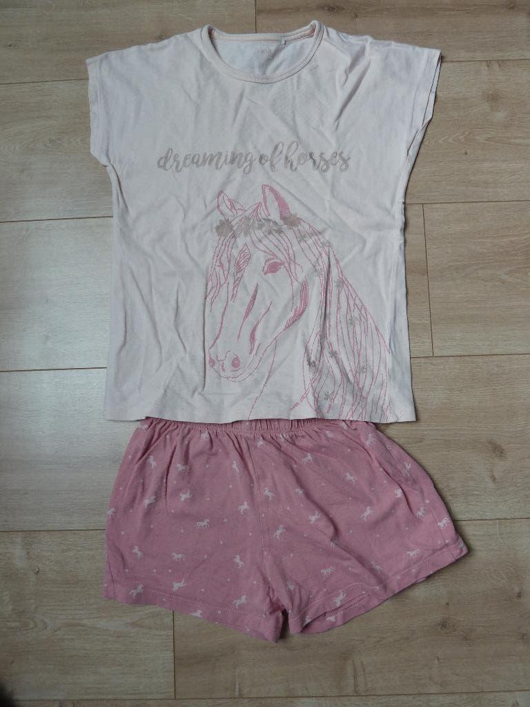 Shortama met paarden maat 134/140, Ophalen of Verzenden, Gebruikt, Meisje, Nacht- of Onderkleding
