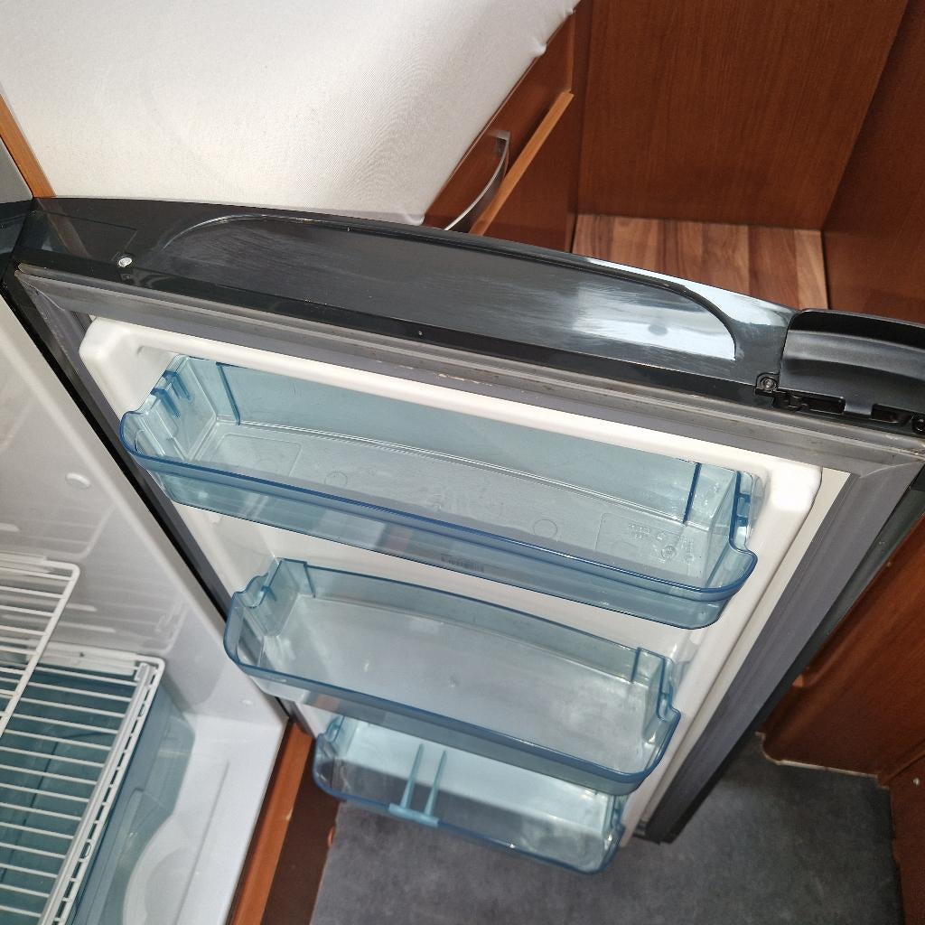 Gezocht Koelkast onderdeel Thetford N150, Witgoed en Apparatuur, Koelkasten en IJskasten, 200 liter of meer, Ophalen of Verzenden
