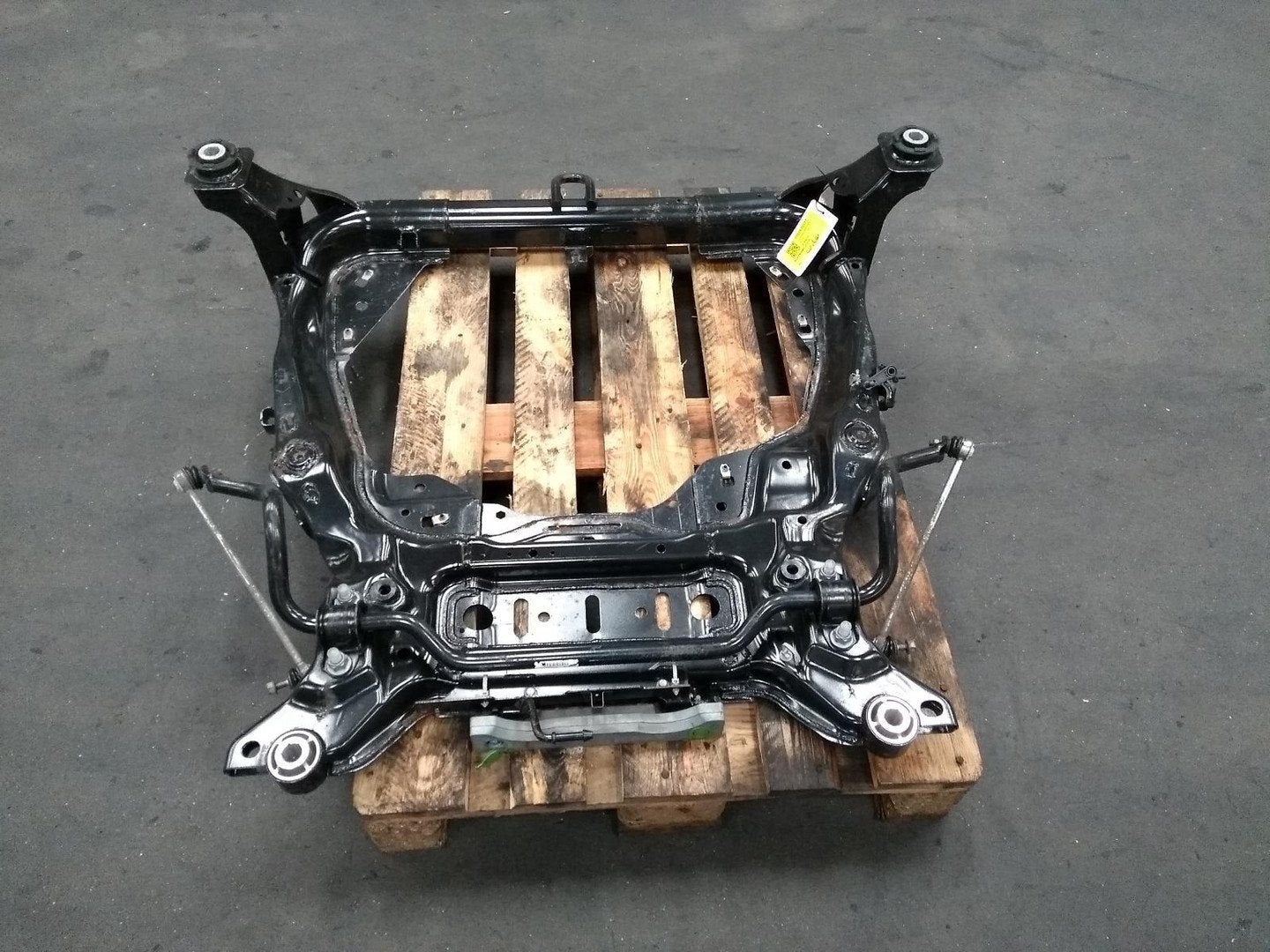 JAGUAR E PACE X540 D180 awd SUBFRAME VOOR 2017, Ophalen of Verzenden, Gebruikt, Stiba lid