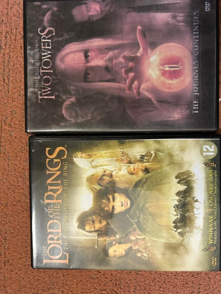 DVD 2x lord of the rings, Verzamelen, Lord of the Rings, Ophalen of Verzenden, Zo goed als nieuw, Overige typen