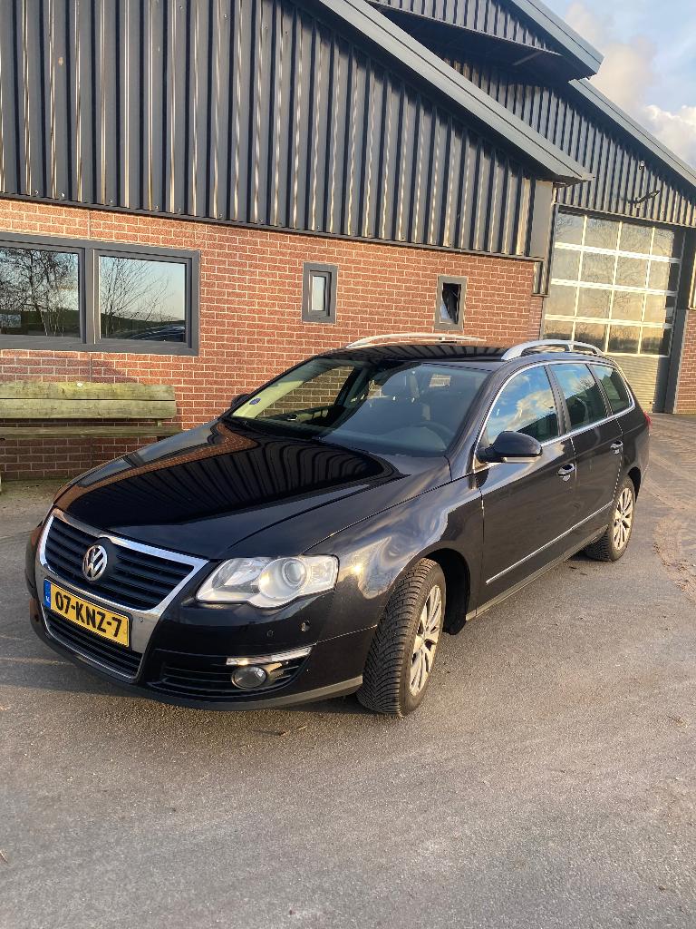 Volkswagen Passat 1.4 TSI 90KW Variant DSG 2010 Zwart, Auto's, Stof, Zwart, 4 cilinders, Origineel Nederlands