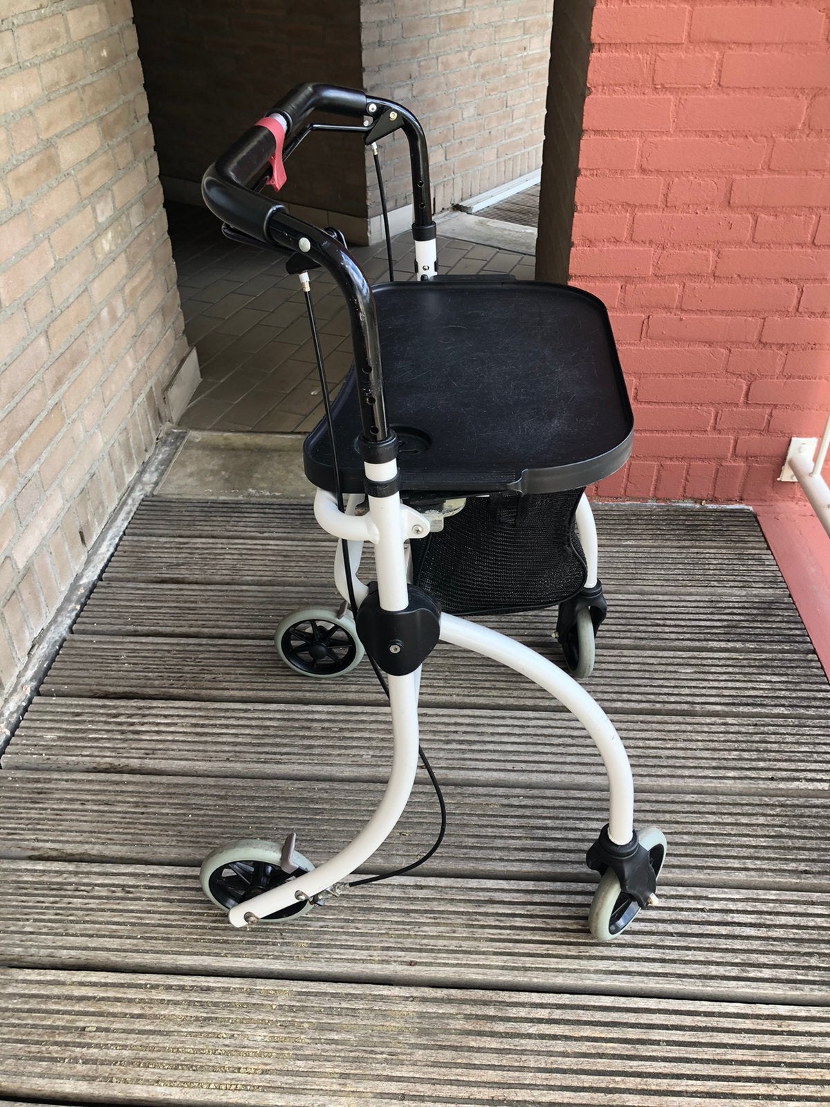 Drive Roomba binnen rollator, Ophalen of Verzenden, Zo goed als nieuw
