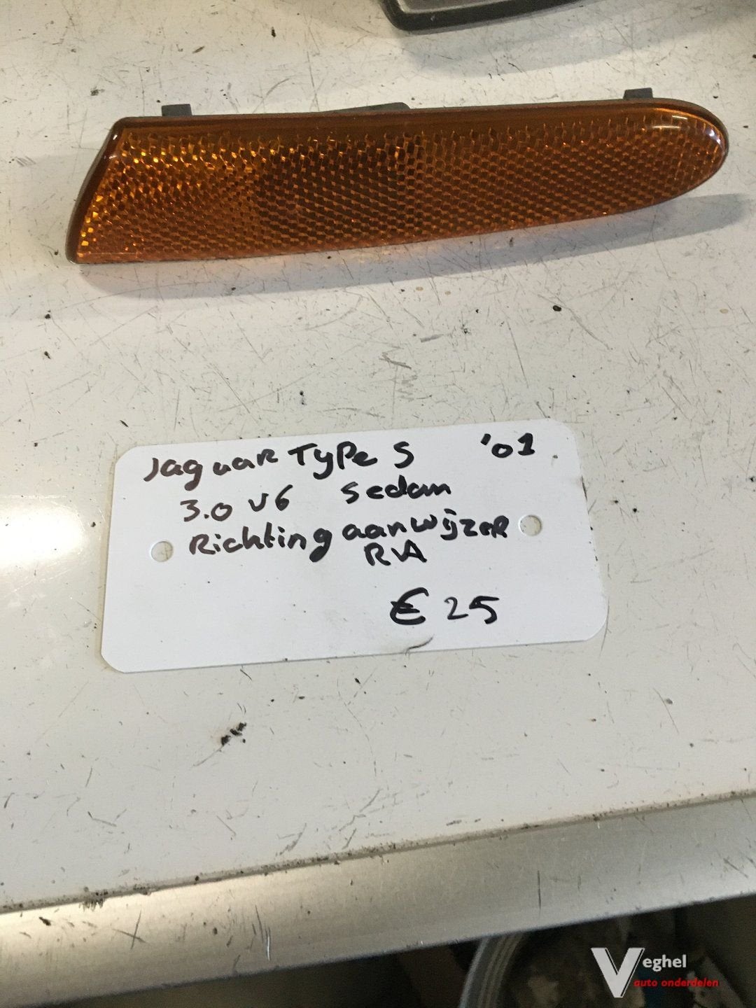 Jaguar S Type 2001 Achterbumper Reflector Rechts
