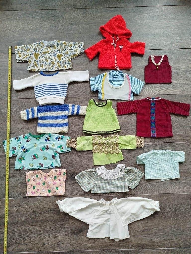 Poppenkleertjes truitjes (6), Ophalen of Verzenden, Gebruikt, Kleertjes