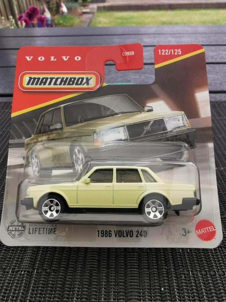 Matchbox 1986 Volvo 240, Ophalen of Verzenden, Nieuw, Auto