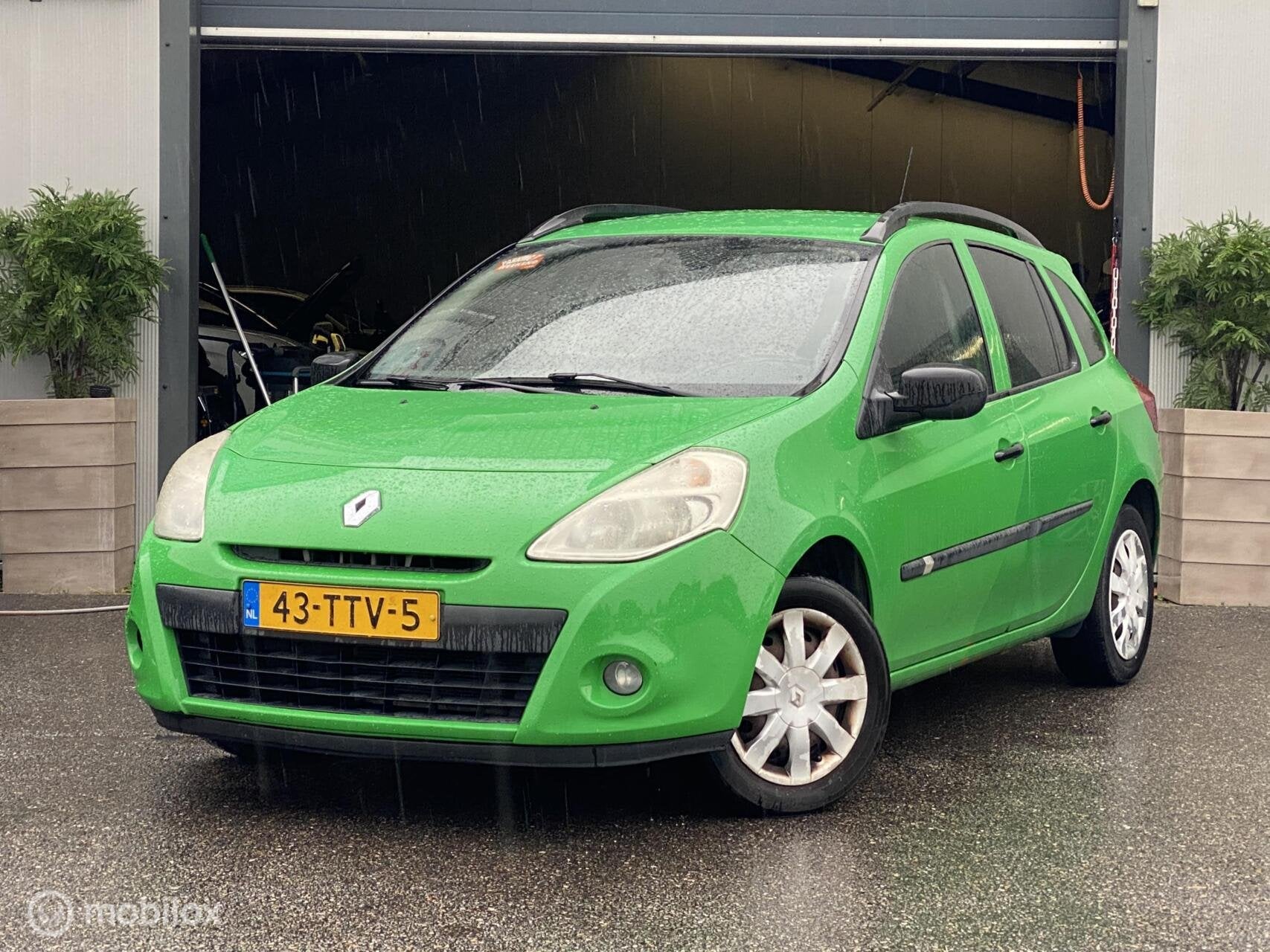 Renault Clio Estate 1.2-16V Authentique |APK | NAP |, Auto's, Voorwielaandrijving, Euro 5, 535 kg, Gebruikt