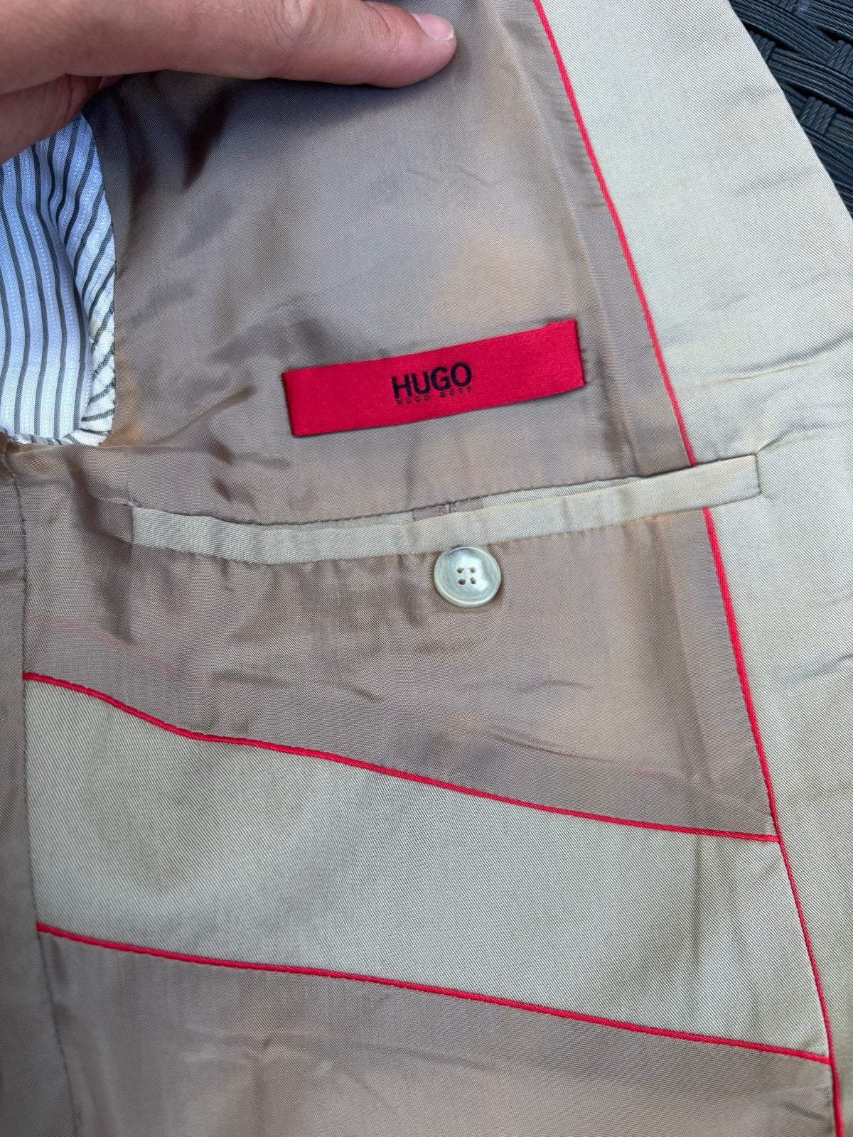 Hugo Boss pak maat 46 (valt ruim) - Lichte vlekken, Kleding | Heren, Kostuums en Colberts, Ophalen, Gedragen, Maat 46 (S) of kleiner