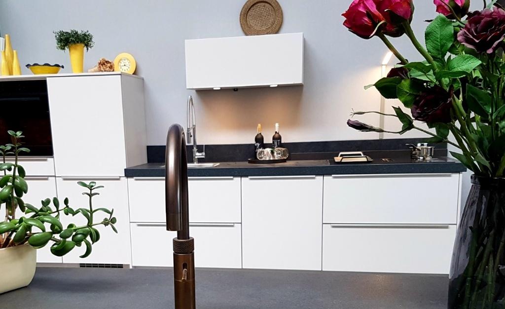 nobilia keuken Lak zijdegrijs mat, nieuw, enkelwandig, Ophalen, Nieuw, 200 cm of meer, Minder dan 100 cm