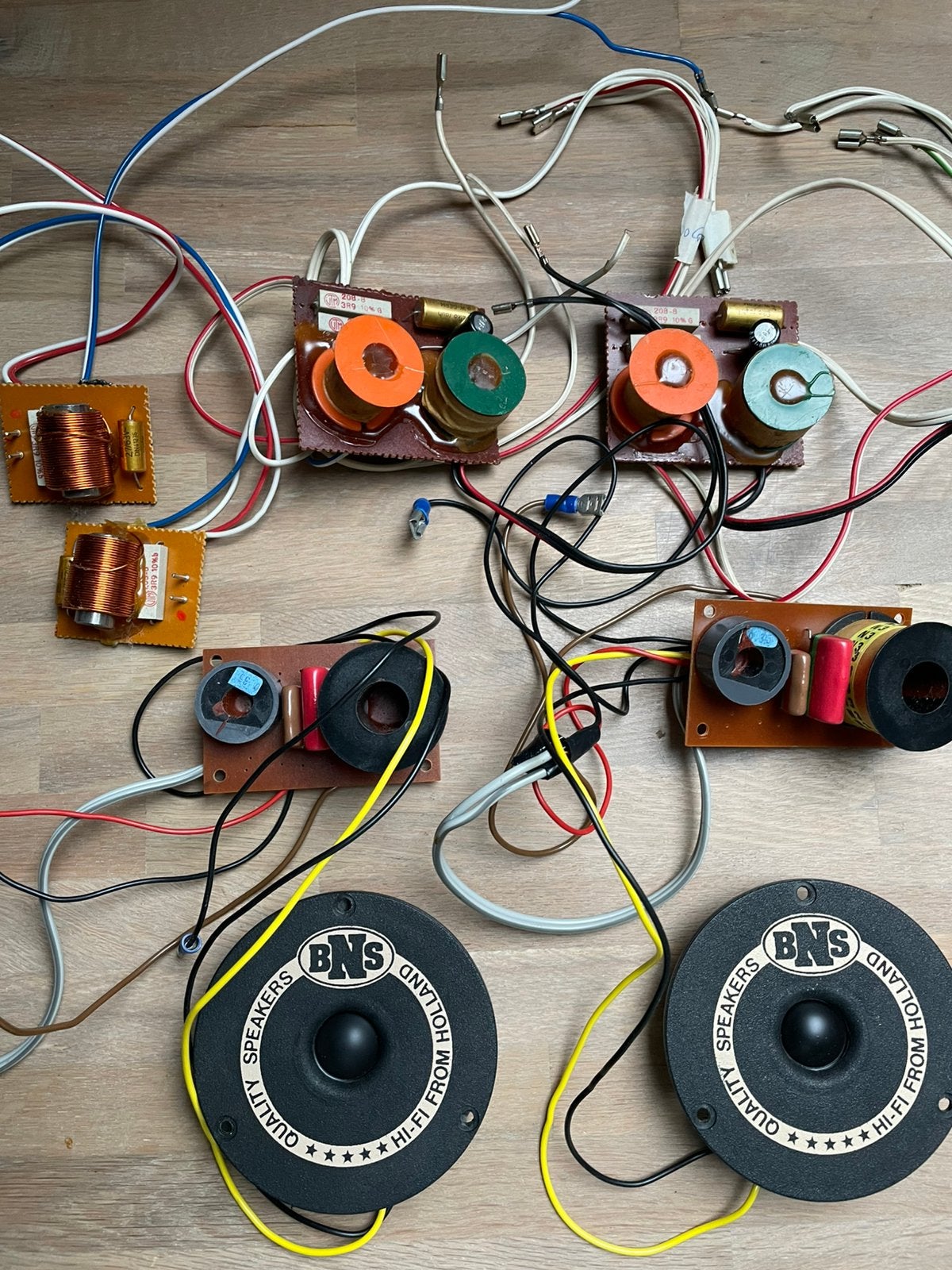 Partij luidsprekers, scheidingsfilters, spoelen etc., Audio, Tv en Foto, Luidsprekers, Overige merken, Stereo speakers, Gebruikt