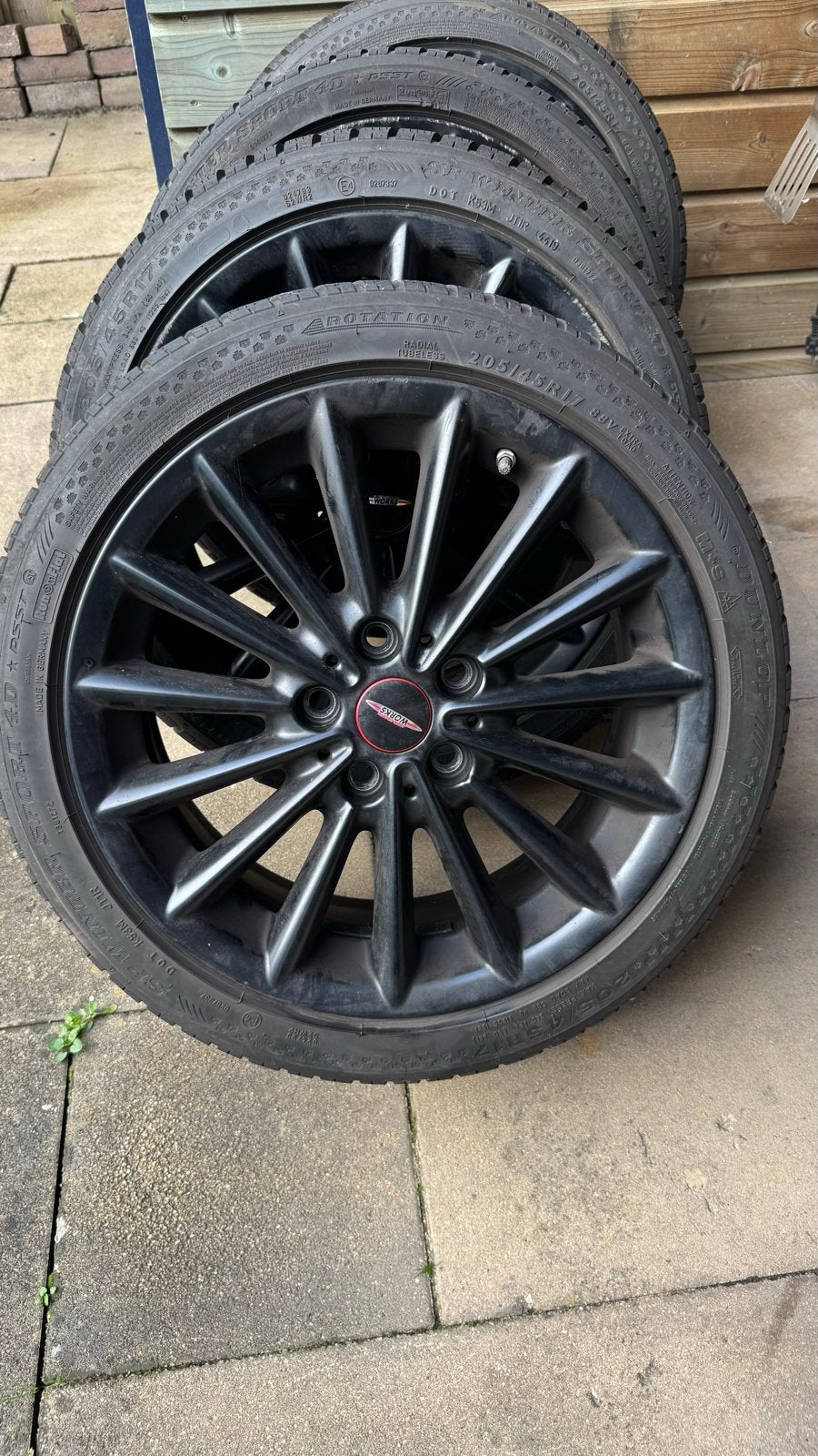 Winterbanden met velgen voor Mini Cooper (John Works), Ophalen, Gebruikt, Banden en Velgen, 17 inch