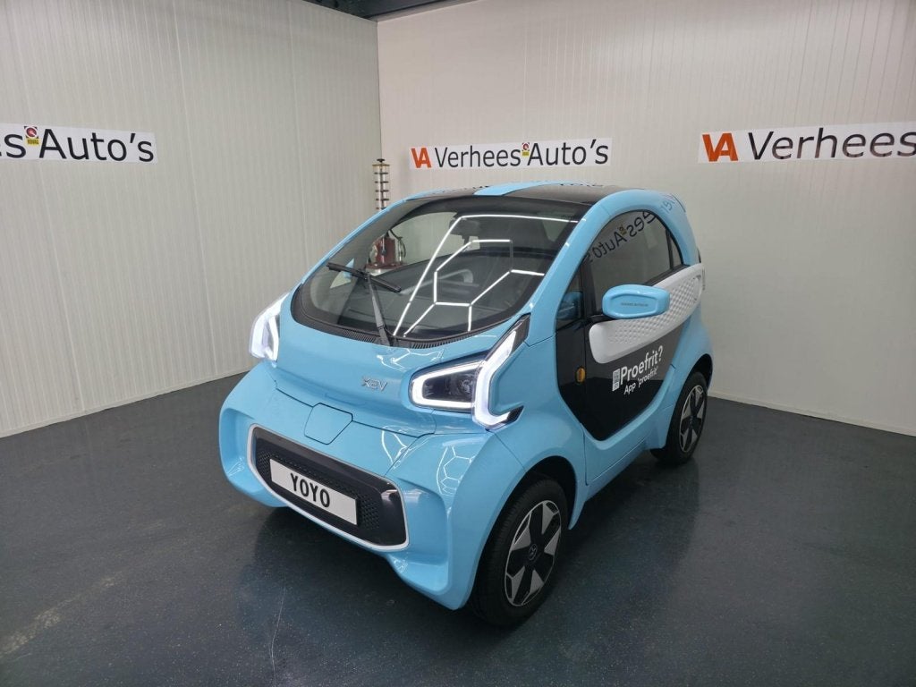 XEV YOYO Pro (bj 2026, automaat), Auto's, Overige Auto's, Automaat, 0 cilinders, Metallic lak, Blauw