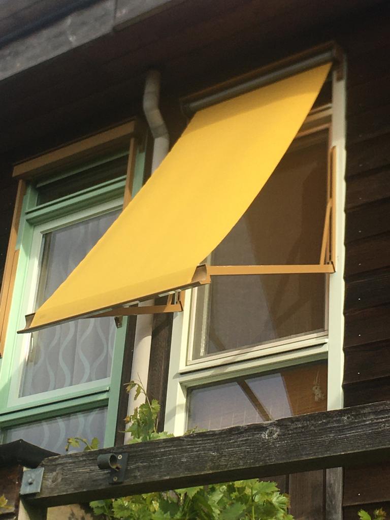 Zonnescherm (en), Tuin en Terras, Zonneschermen, Gebruikt, Uitvalscherm, 150 tot 300 cm, Minder dan 250 cm, Ophalen