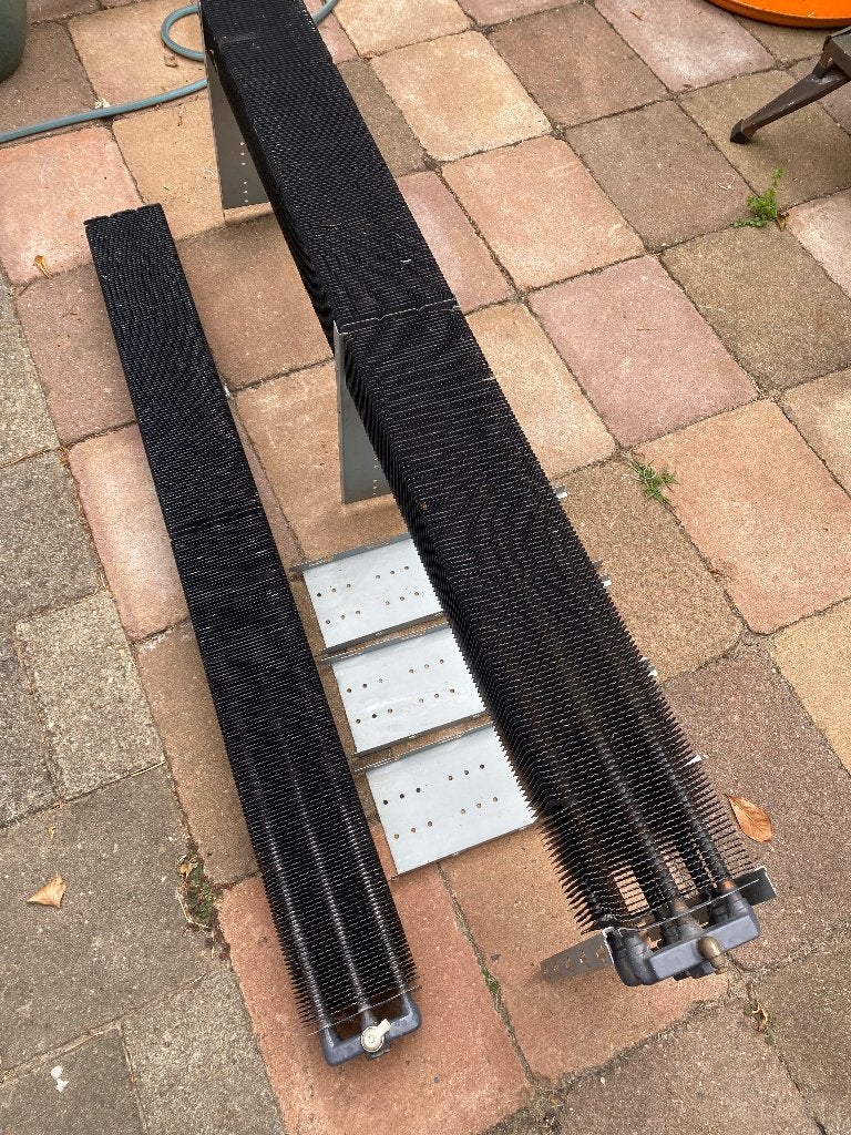 Jaga 2x convectoren, 5274W met steunplaten (H10xB15xL148cm), Ophalen, Gebruikt, Minder dan 30 cm, Radiator