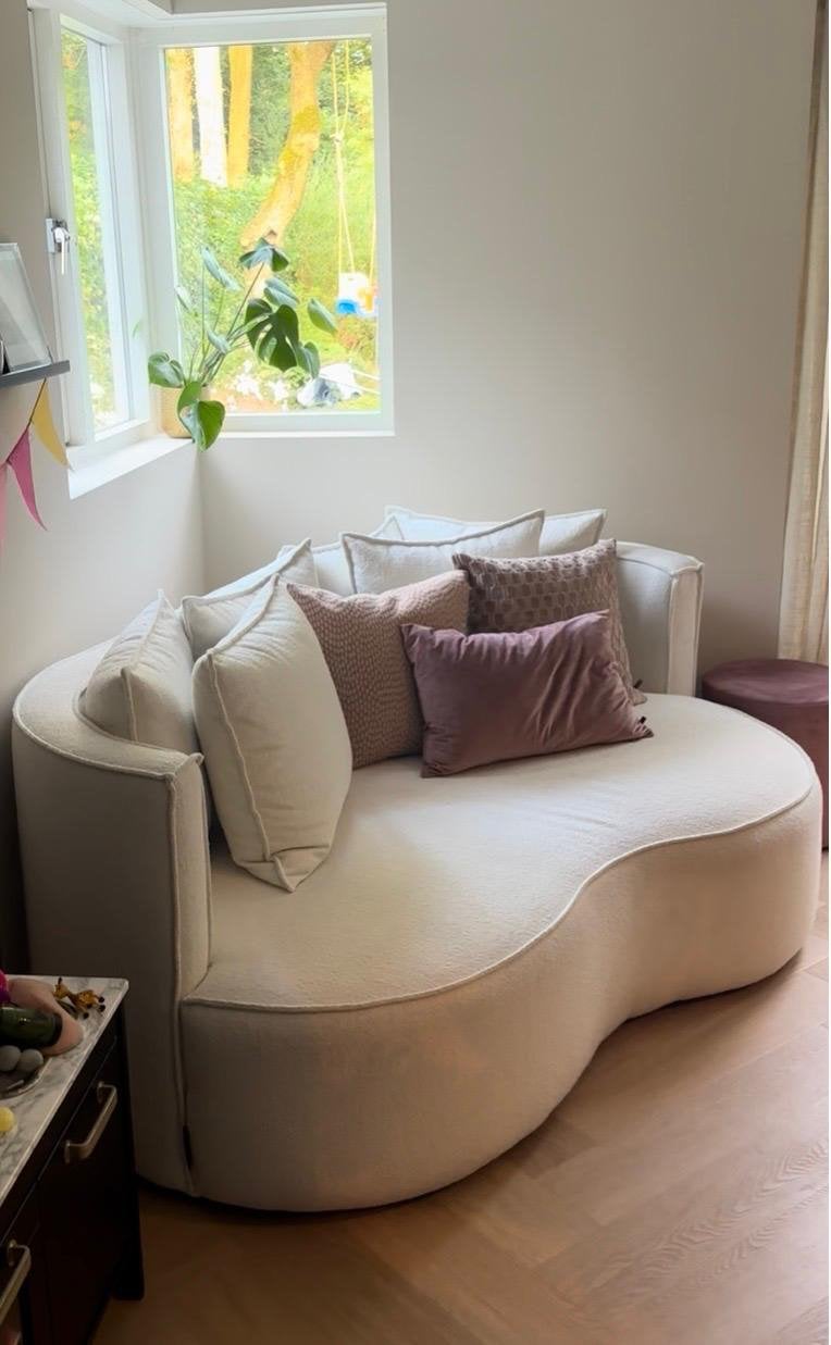 Prachtige Room108 Adele Lounge Curve – in zeer goede staat, Ophalen, Gebruikt