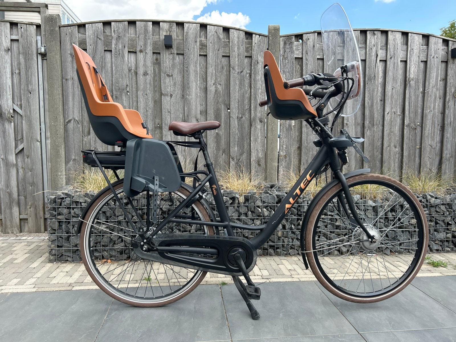 Altec elektrische fiets met kinderzitjes, Overige merken, Velgrem, Versnellingen, Ophalen of Verzenden