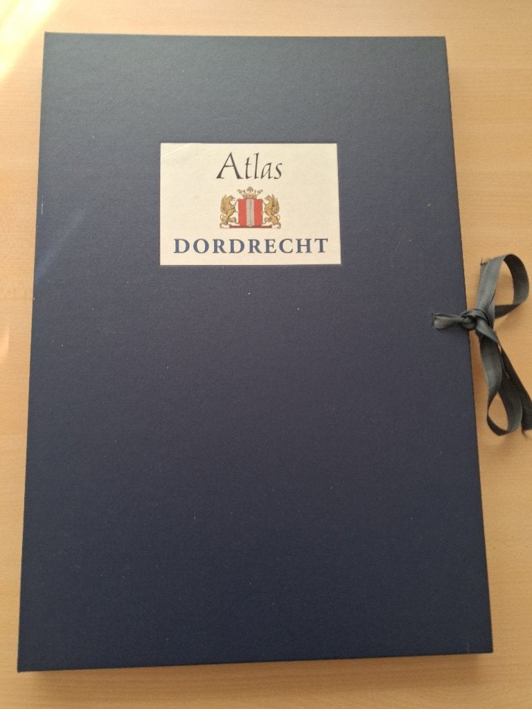 Atlas Dordrecht - Historische Kaarten en Gezichten, Boeken, Ophalen of Verzenden, Zo goed als nieuw, 20e eeuw of later, Onbekend
